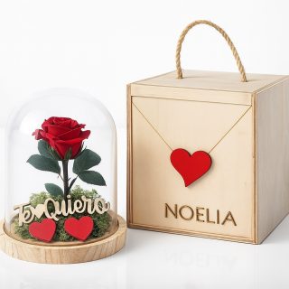 Rosa eterna en cúpula de cristal  d14 h16 regalo personalizado con nombre